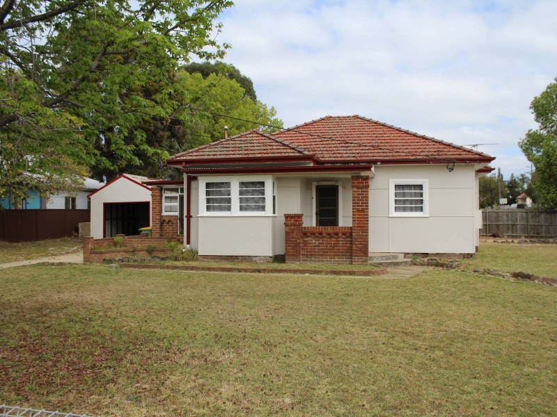 15 Adam Street, Fairfield NSW 2165