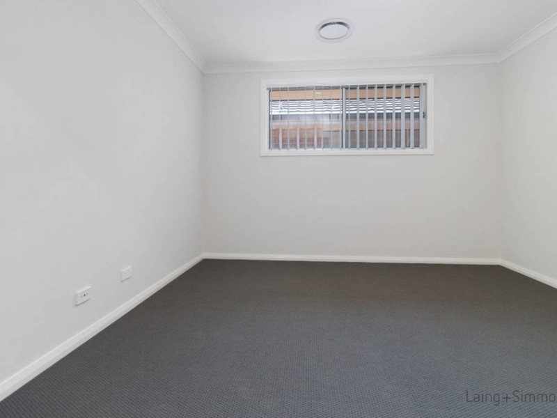 47 Courtney Loop, Oran Park NSW 2570
