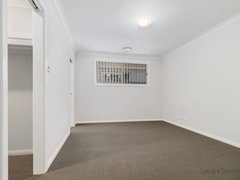 47 Courtney Loop, Oran Park NSW 2570