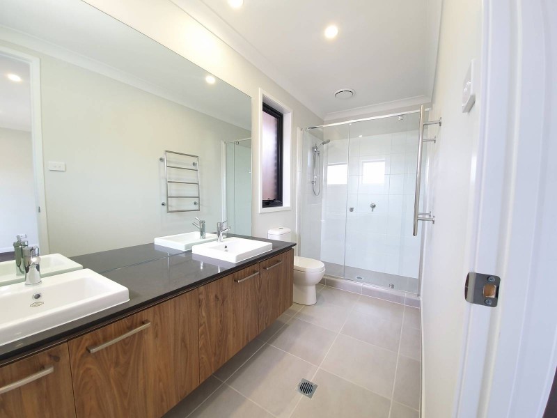 Lot 132 Hodgson Street, Oran Park NSW 2570