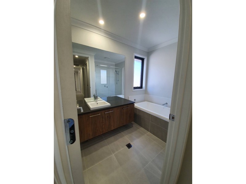 Lot 132 Hodgson Street, Oran Park NSW 2570