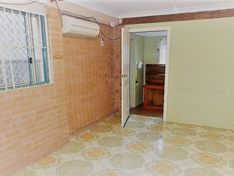 1/298 Sackville Street, Canley Vale NSW 2166