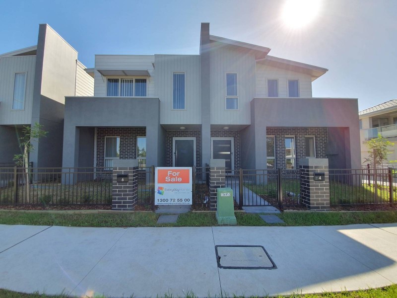6 Marcus Loane Way, Oran Park NSW 2570