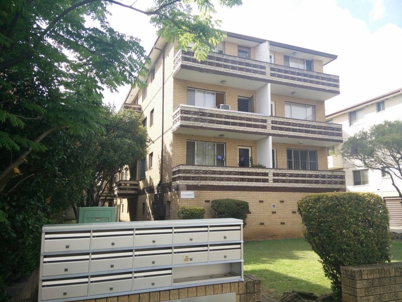 9/11 York Street, Fairfield NSW 2165