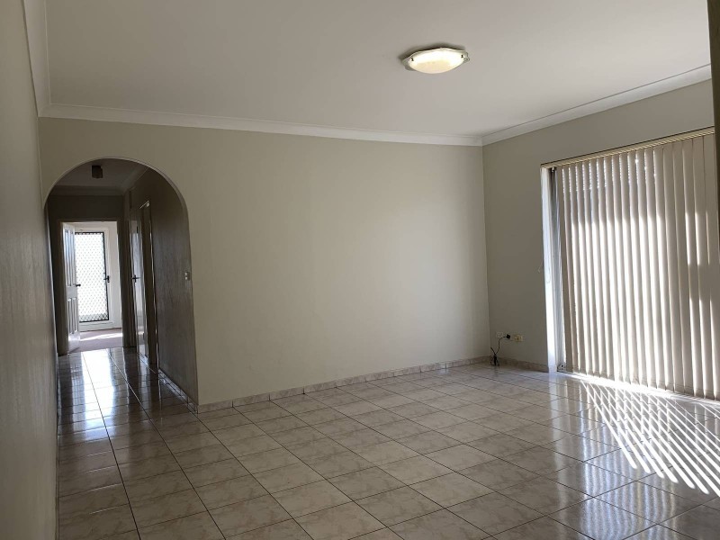 9/11 York Street, Fairfield NSW 2165