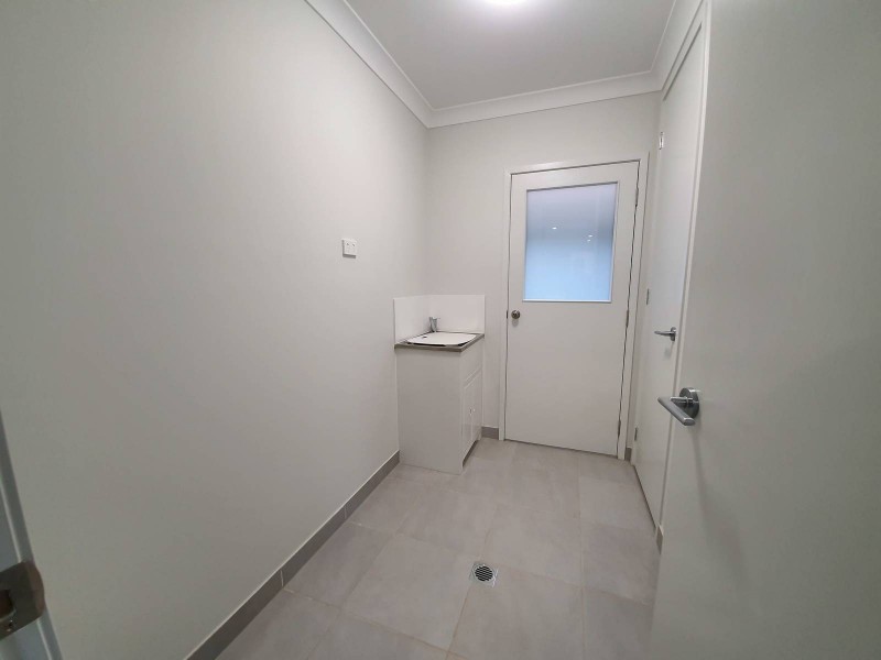 12 Leppington House Drive, Denham Court NSW 2565