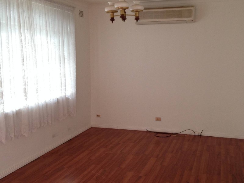 11 YVONNE Street, Cabramatta West NSW 2166