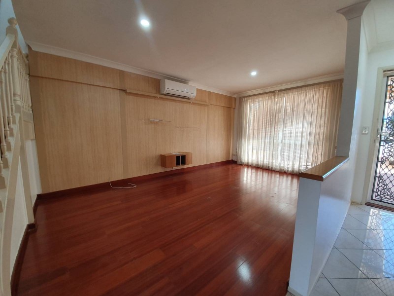 7/17 Heron Place, Hinchinbrook NSW 2168