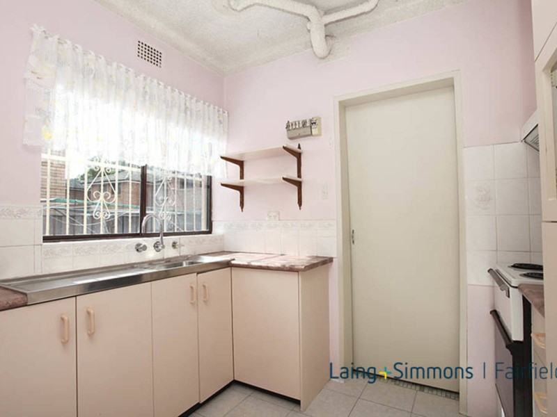 8/108 WATTLE AVE, Carramar NSW 2163