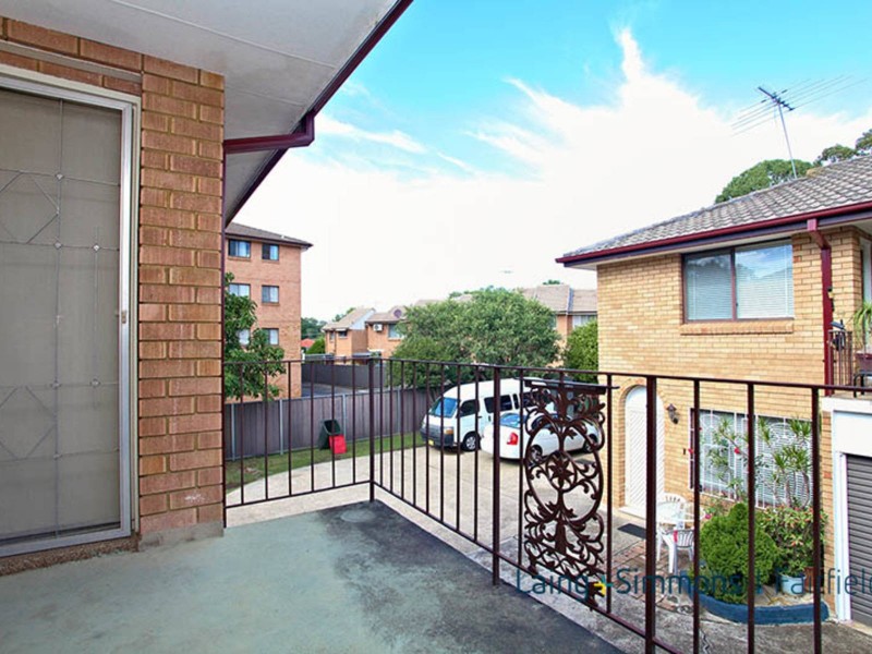 8/108 WATTLE AVE, Carramar NSW 2163
