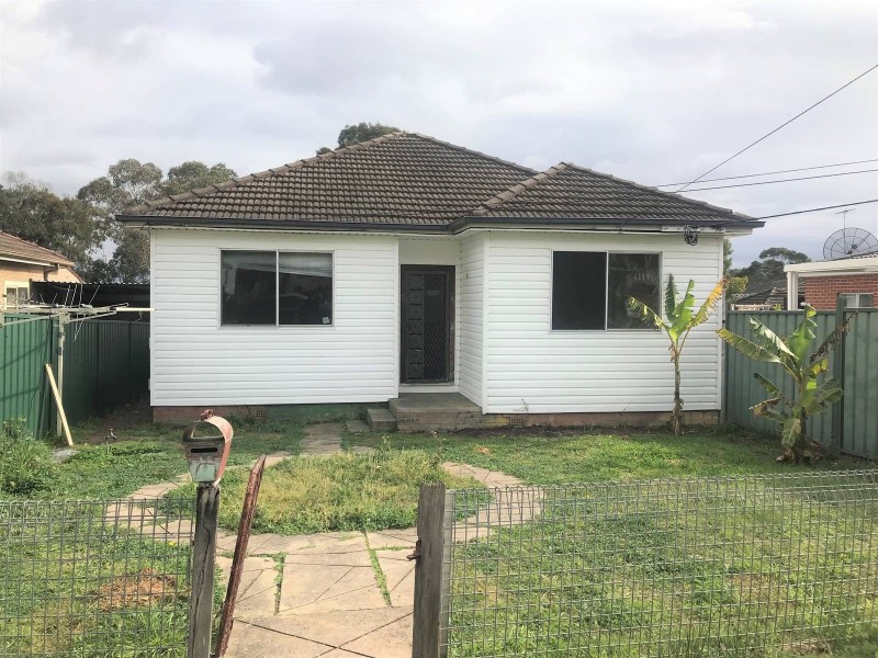 1 Studley Street, Carramar NSW 2163