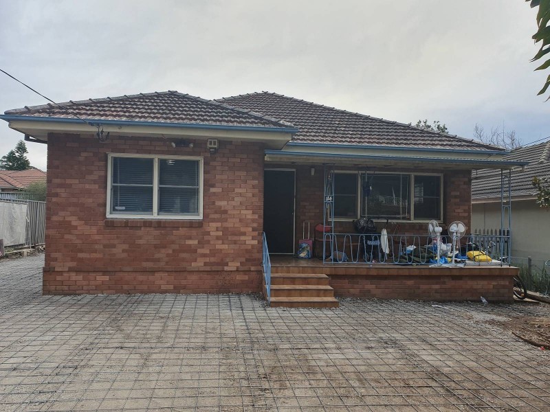 114 STATION STREET, Fairfield Heights NSW 2165