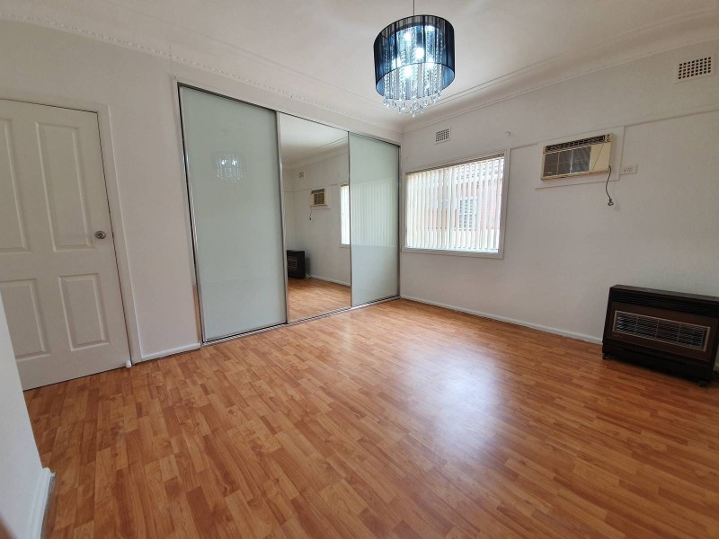 Fairfield East NSW 2165