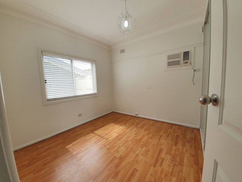 Fairfield East NSW 2165