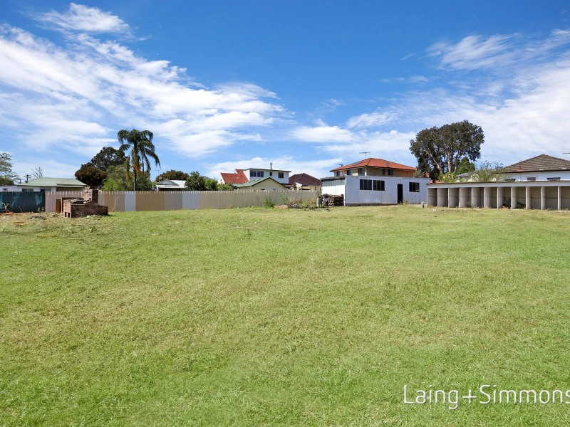 2 Richardson Street, Fairfield NSW 2165