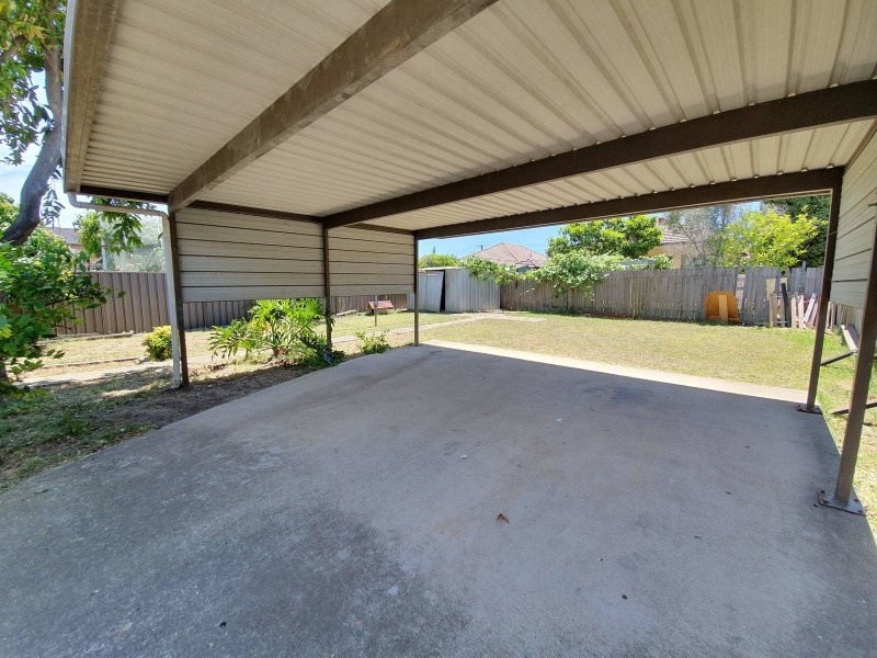 Fairfield West NSW 2165