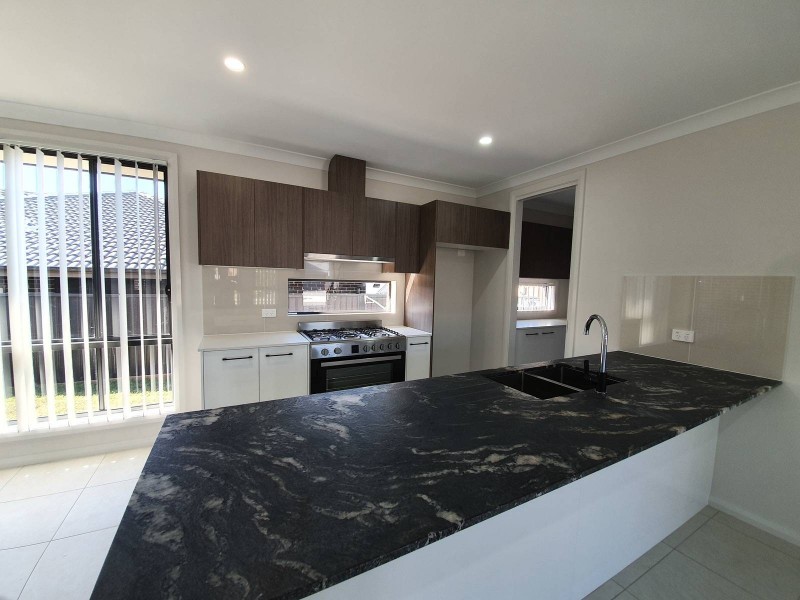 Unit 1/Lot 607 Courtney Loop, Oran Park NSW 2570