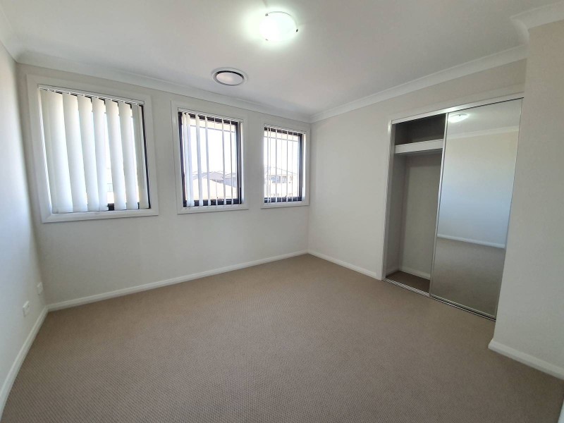 Unit 2/Lot 607 Courtney Loop, Oran Park NSW 2570