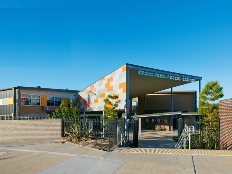 Unit 2/Lot 607 Courtney Loop, Oran Park NSW 2570