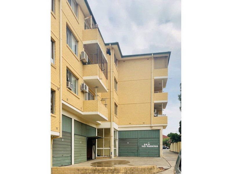 20/11 Gilbert Street, Cabramatta NSW 2166