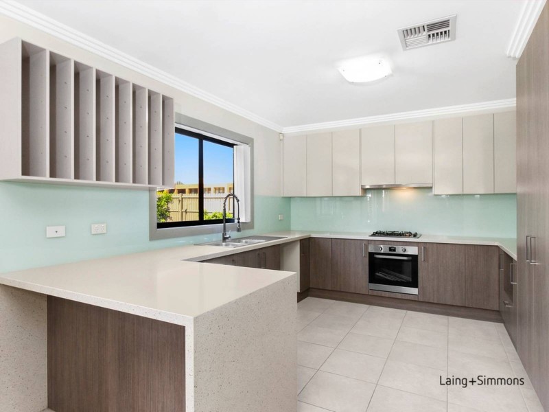 26 Kelsey Street, Middleton Grange NSW 2171