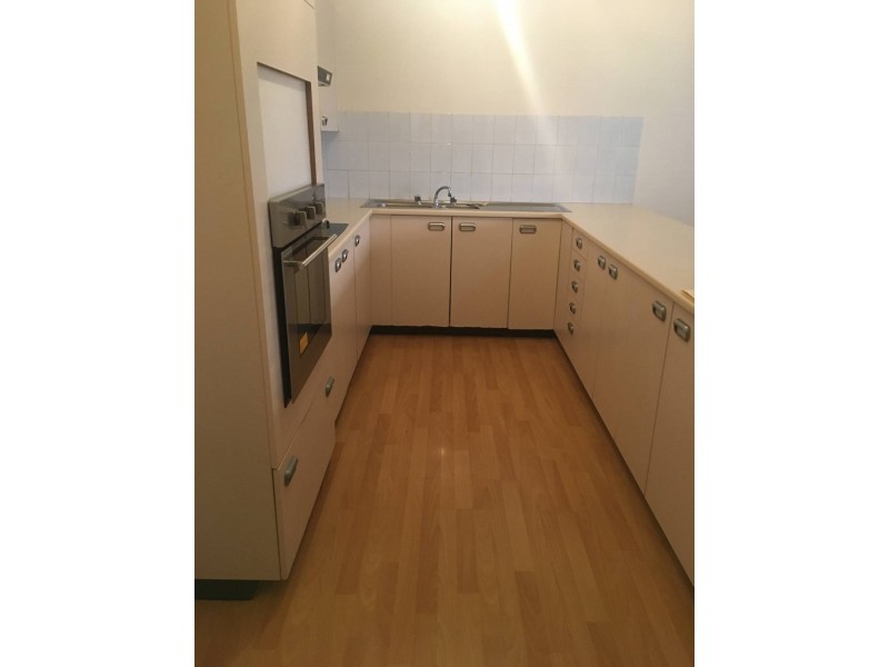 30/7-9 Atkinson St, Liverpool NSW 2170