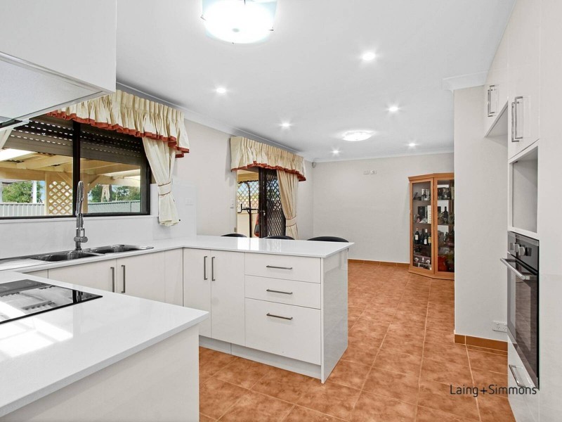 30 Corinda Street, St Johns Park NSW 2176