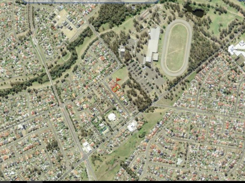 7 Scotchey Street, Prairiewood NSW 2176