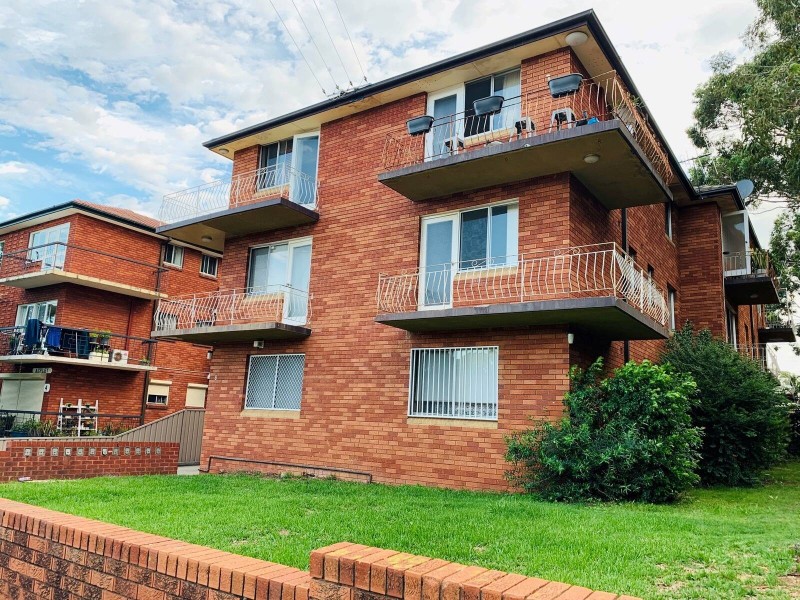 7/8 Calliope Street, Guildford NSW 2161