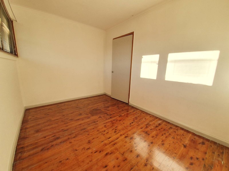 28 Quiros Ave, Fairfield West NSW 2165