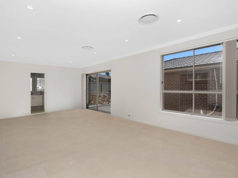 22 Sheen Way, Edmondson Park NSW 2174