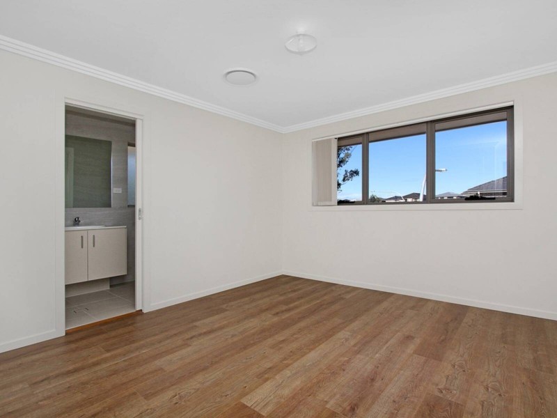 22 Sheen Way, Edmondson Park NSW 2174