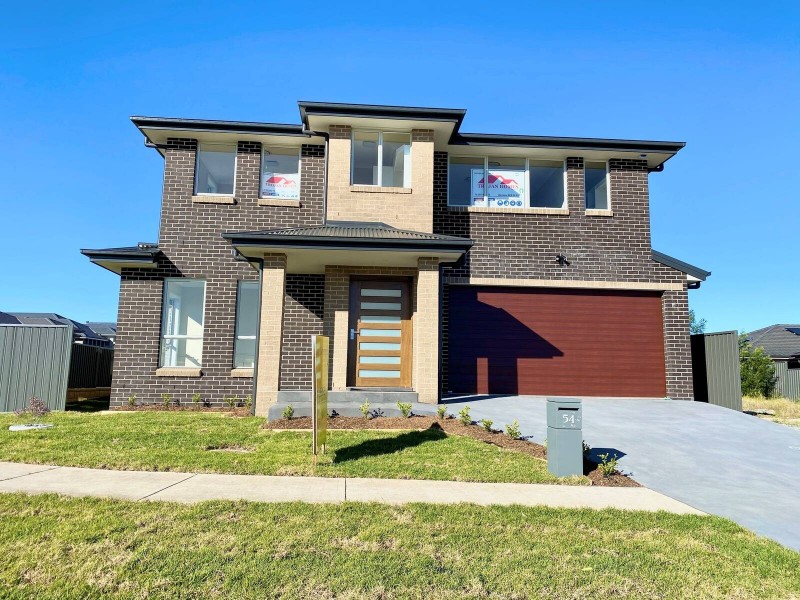 54 Emerald Hills Boulervarde, Leppington NSW 2179