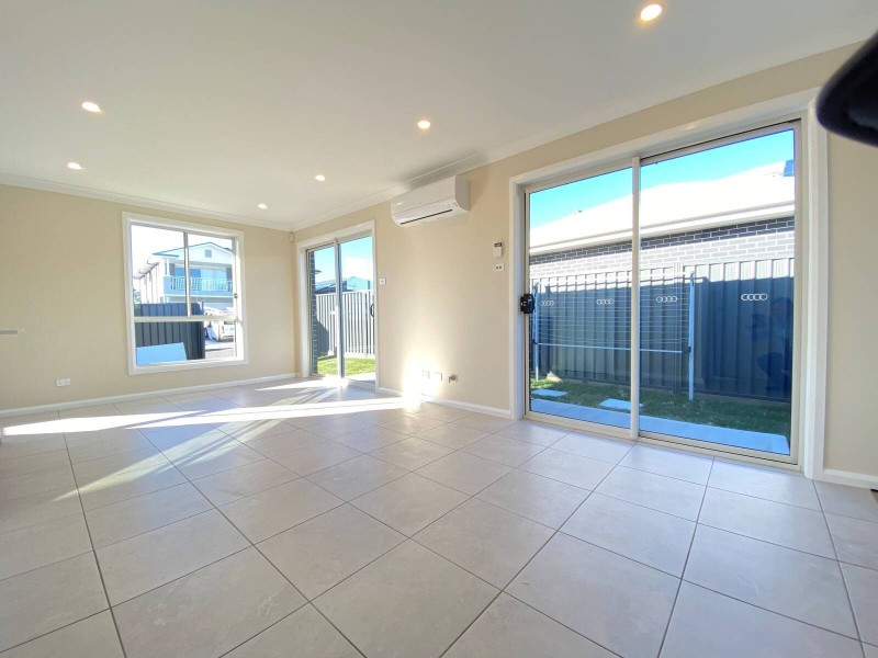 54A Emerald Hills Boulervarde, Leppington NSW 2179