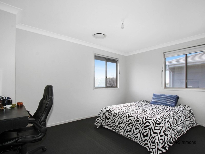 4 Merlin Street, Middleton Grange NSW 2171