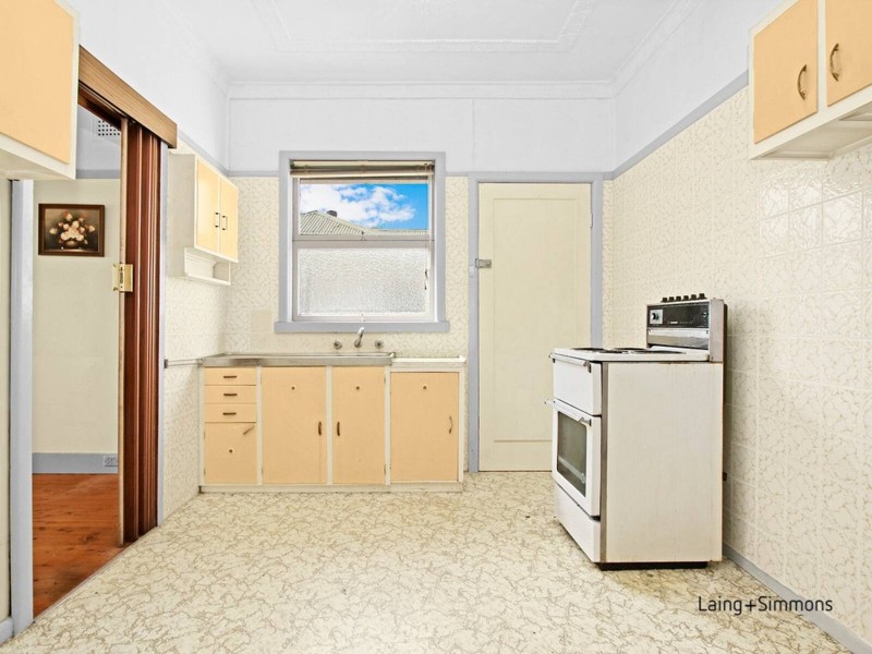 39 Harold Street, Fairfield NSW 2165