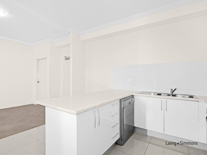 99/24 Lachlan St, Liverpool NSW 2170