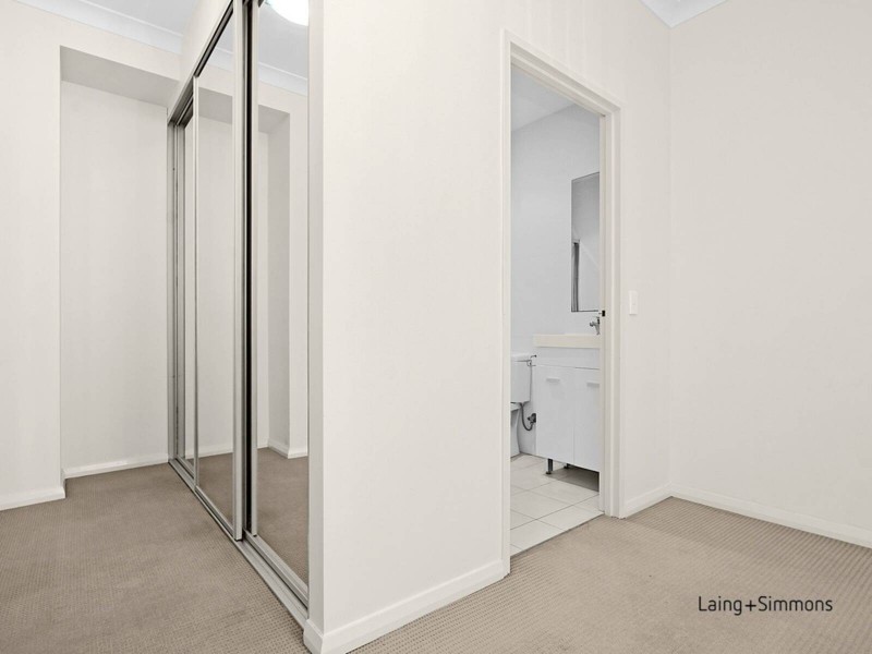99/24 Lachlan St, Liverpool NSW 2170