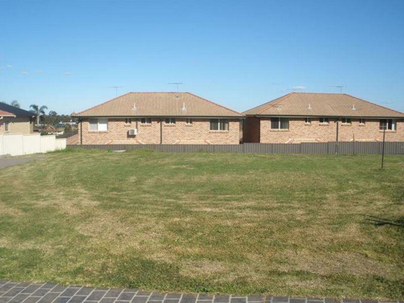 Edensor Park NSW 2176