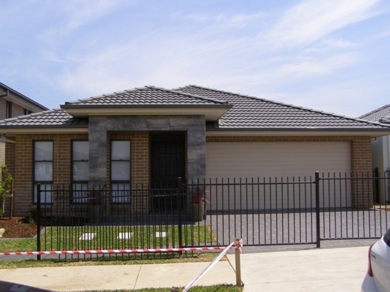 Middleton Grange NSW 2171