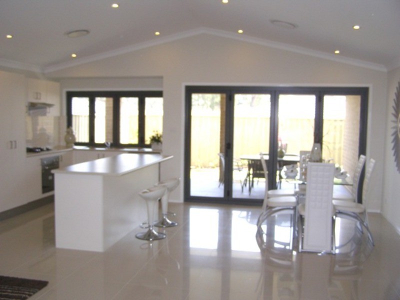Middleton Grange NSW 2171