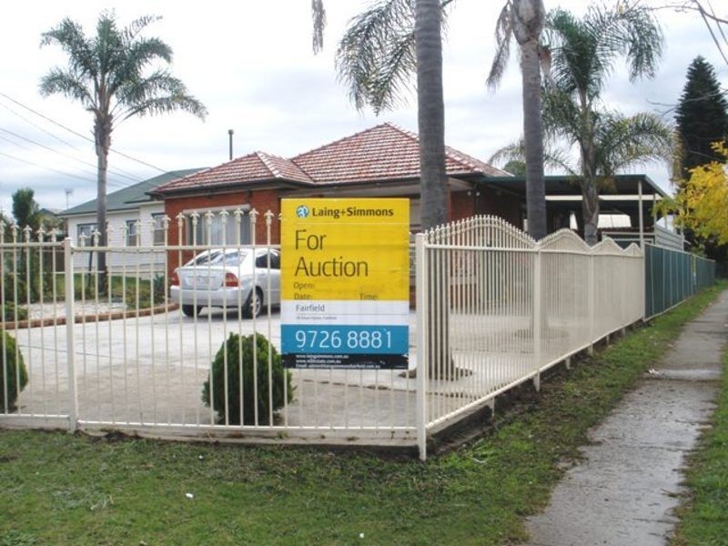 2 BRENAN STREET, Fairfield NSW 2165
