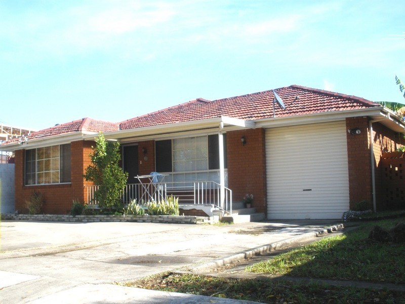 72 RAILWAY PDE, Canley Vale NSW 2166