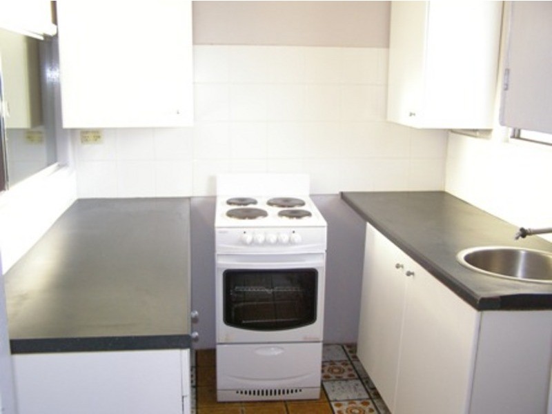 72 RAILWAY PDE, Canley Vale NSW 2166