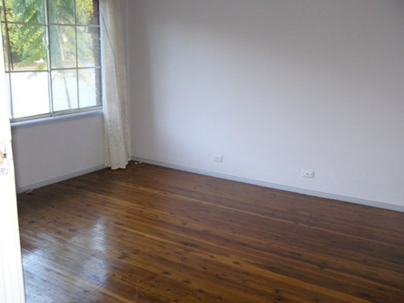 72 RAILWAY PDE, Canley Vale NSW 2166