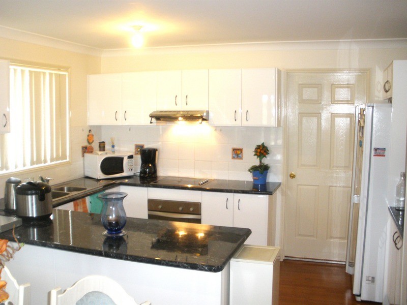 West Hoxton NSW 2171