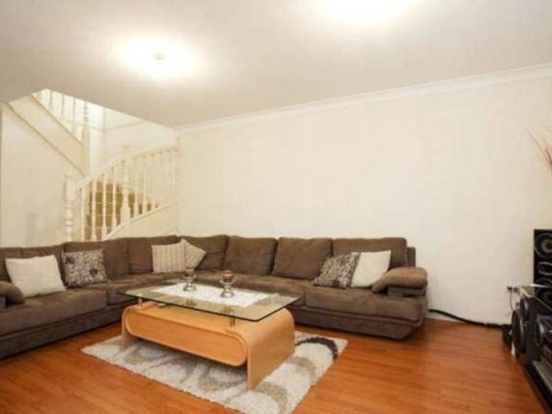 23 ST HELENS PLACE, West Hoxton NSW 2171