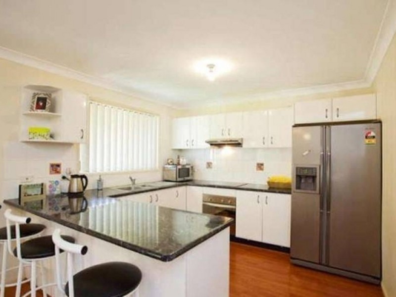 23 ST HELENS PLACE, West Hoxton NSW 2171