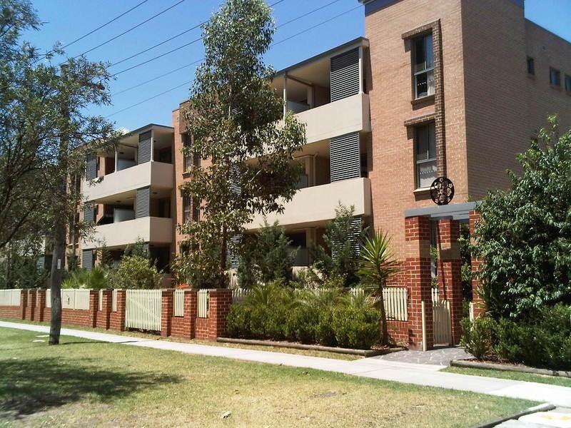 7/30-44 Railway Trc, Merrylands NSW 2160