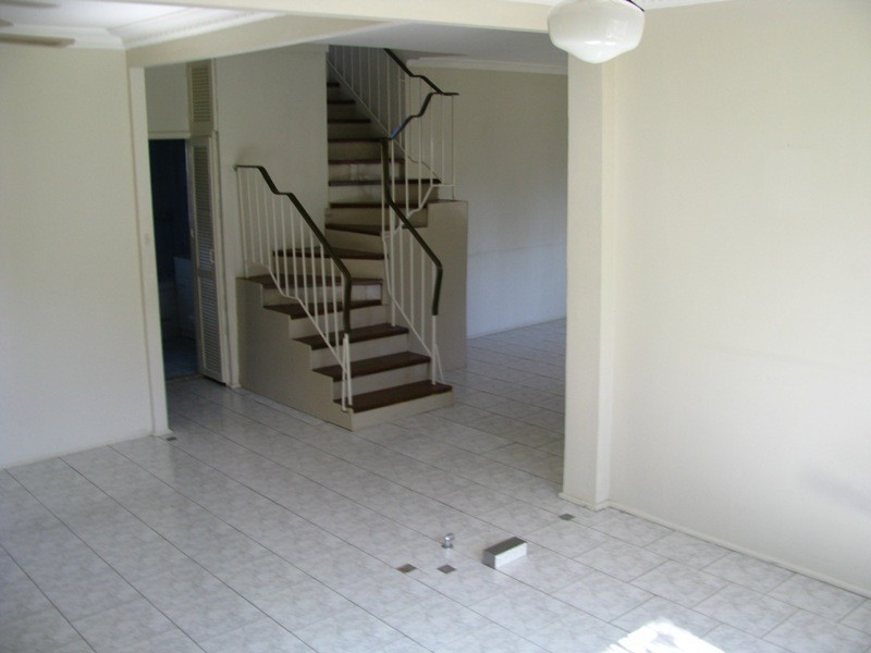 72 Pavesi, Guildford West NSW 2161